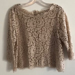 Join blush lace top